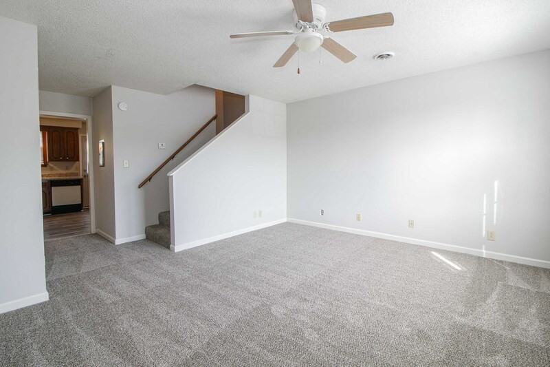 814 814 #A - Photo 3 of 24