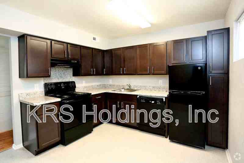 827 41st St #827 - Photo 5 of 5