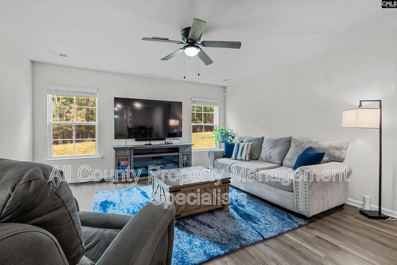 21 Yellow Kelp Ct - Photo 4 of 13