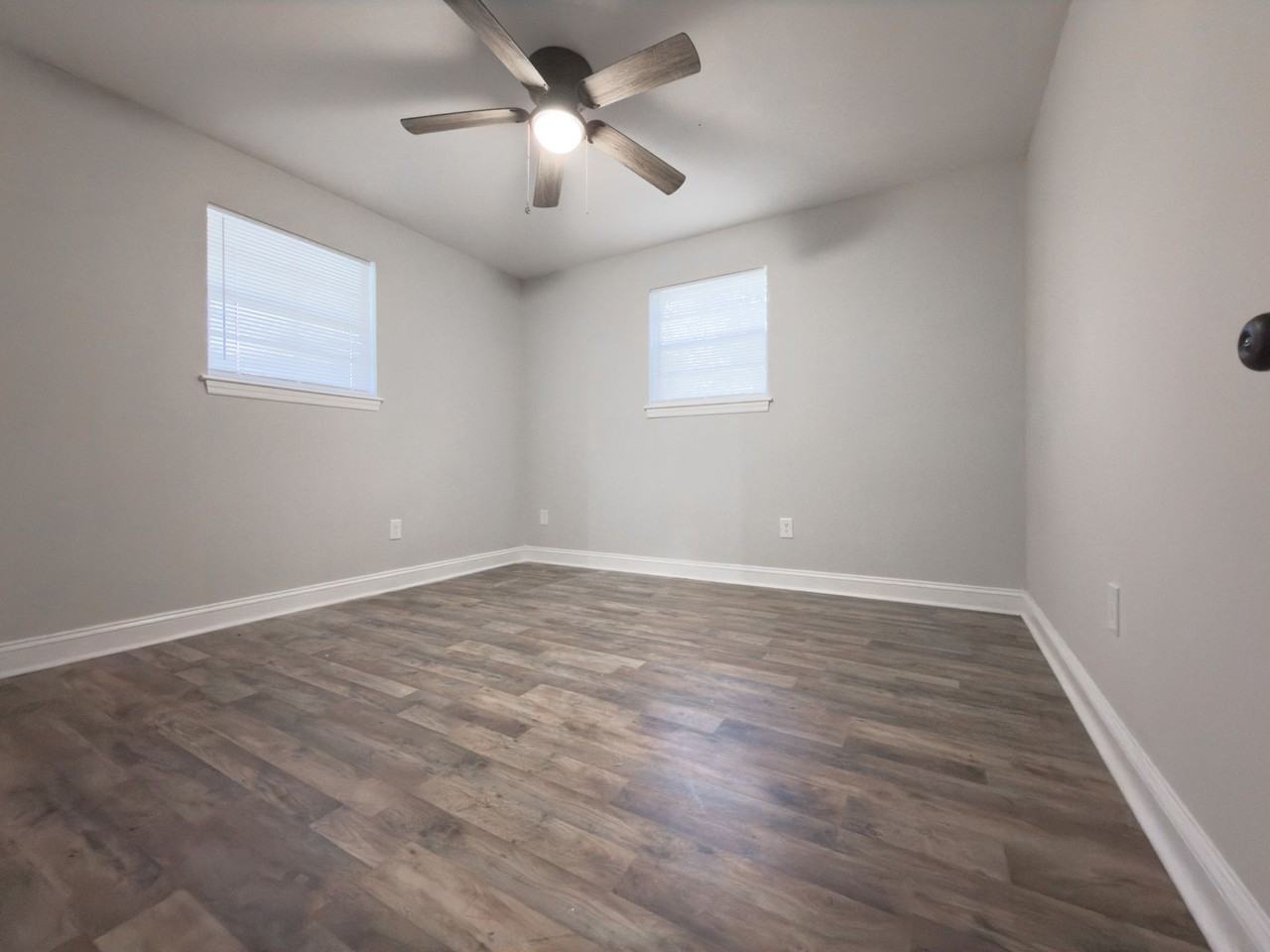 1521 N Avalon West Ashley - Photo 4 of 11