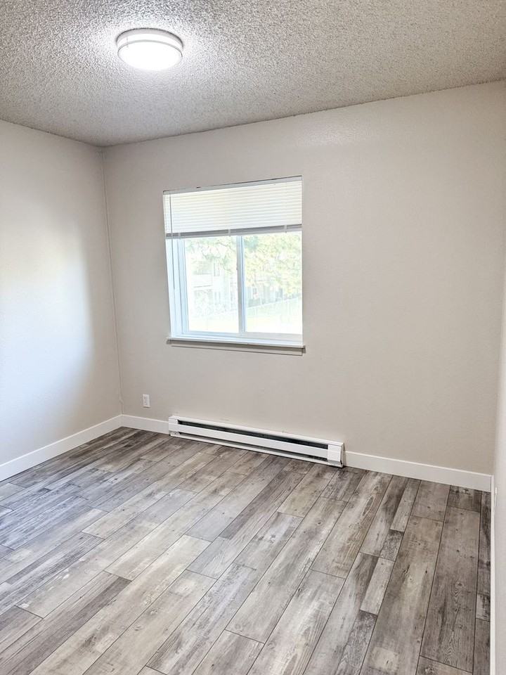 The Pines - Photo 3 of 3