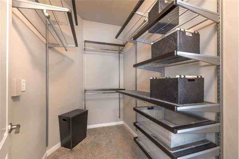 Ivan St #B3-2 - Photo 7 of 15