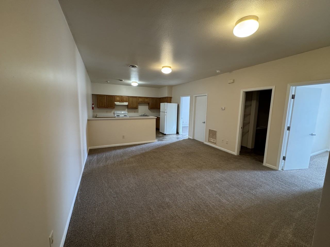 1400 North Avenue - Photo 6 of 10