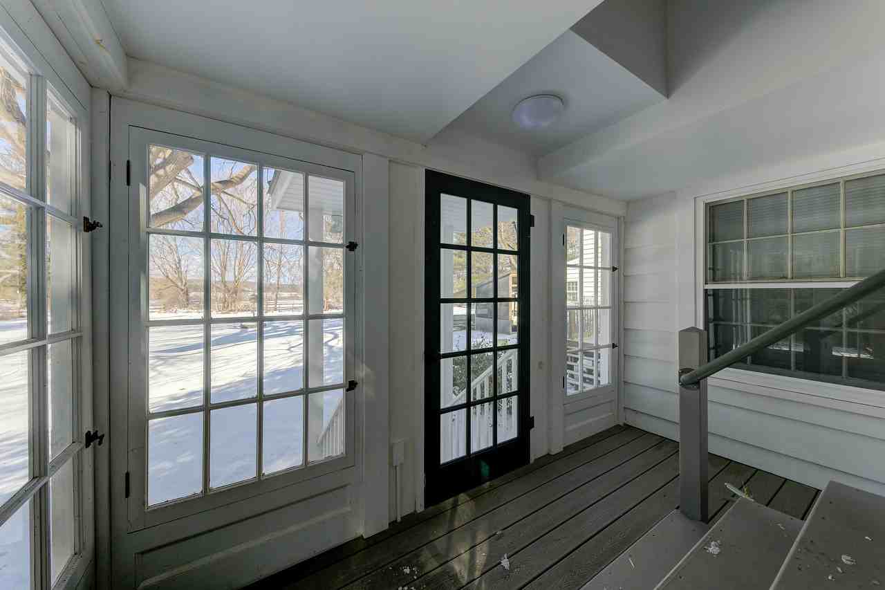 367 Church Street - Photo 3 of 34