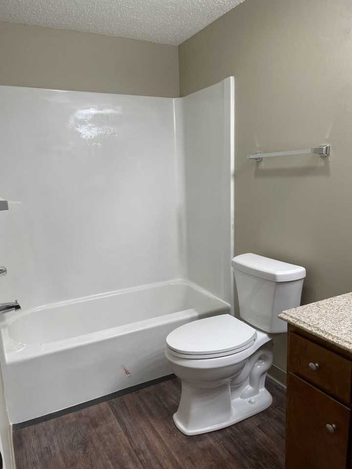 Cheyenne Village - Photo 5 of 41