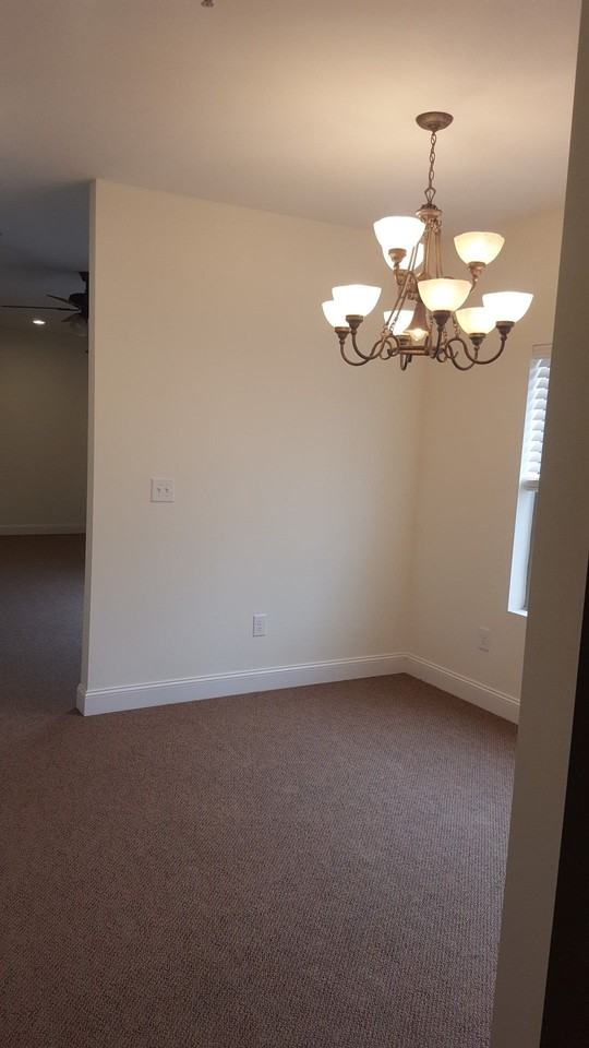 813 Third Ave, Apt K - Photo 2 of 7