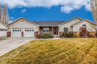 396 S Palomino Dr - Photo 1 of 1