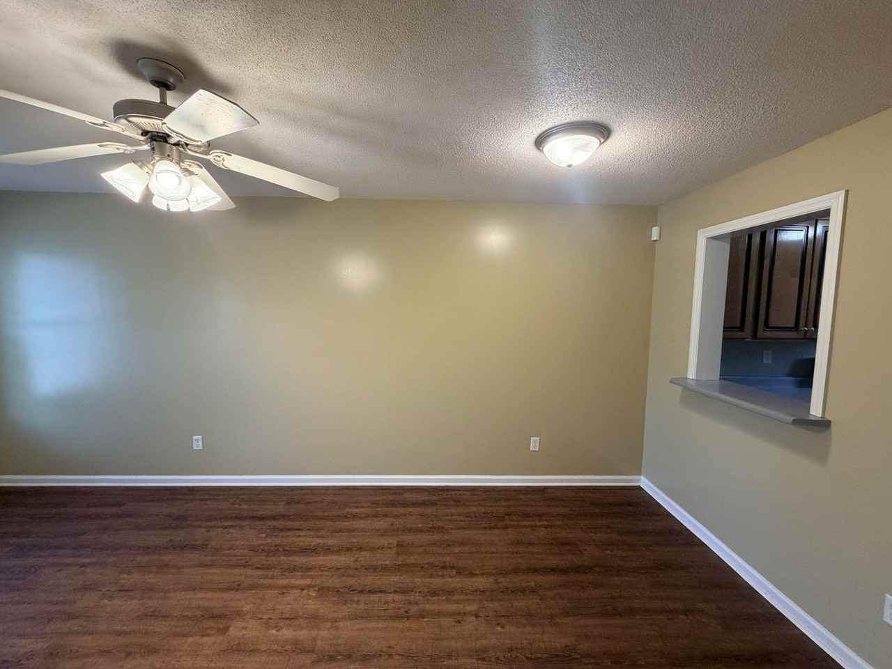 2709 Pineview Dr #A - Photo 4 of 24