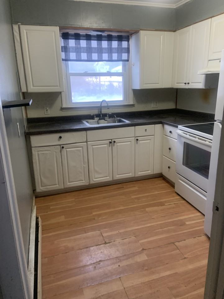 120 Delaware Ave - Photo 6 of 8