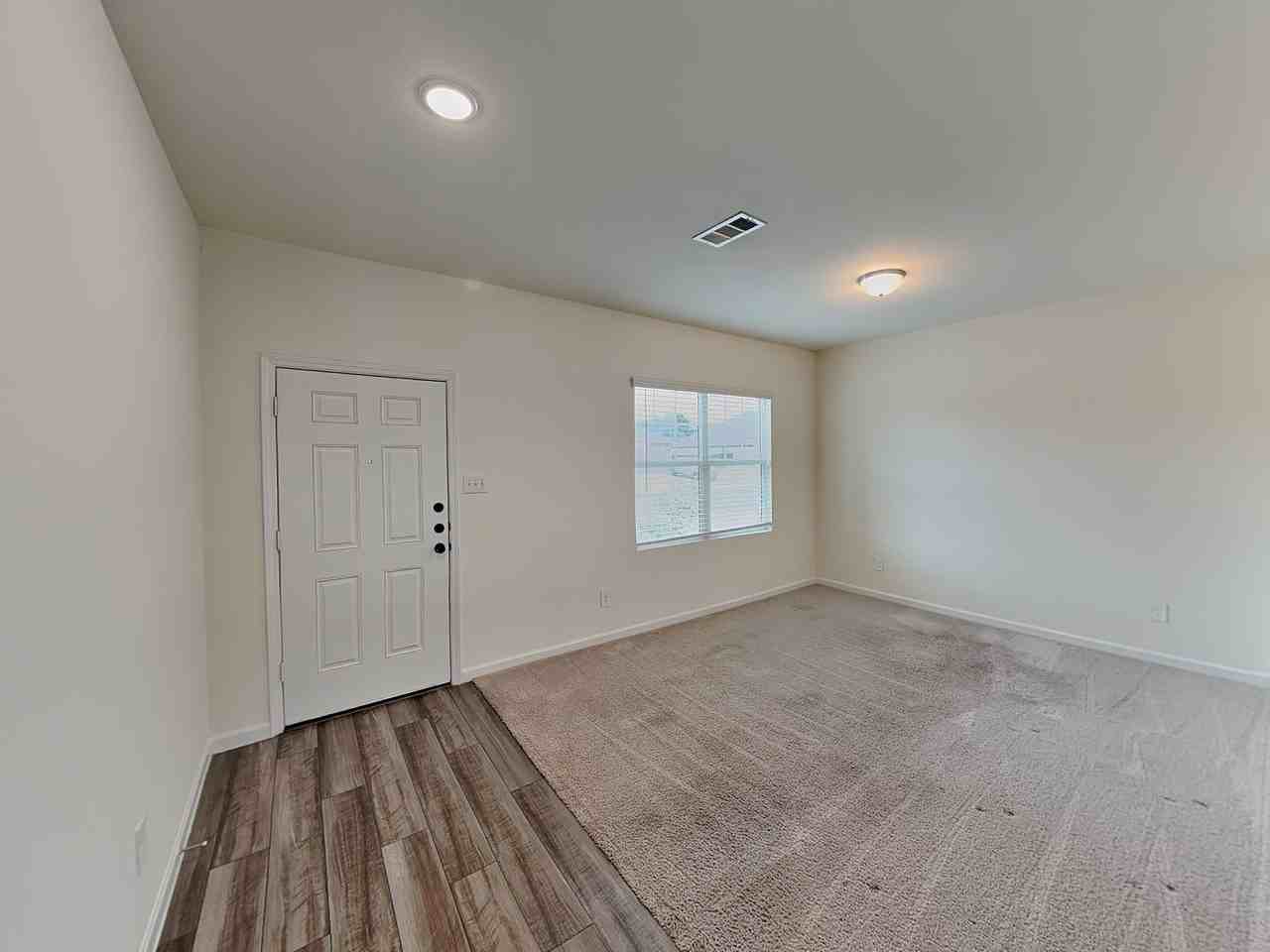 13228 Ridings Dr - Photo 3 of 23