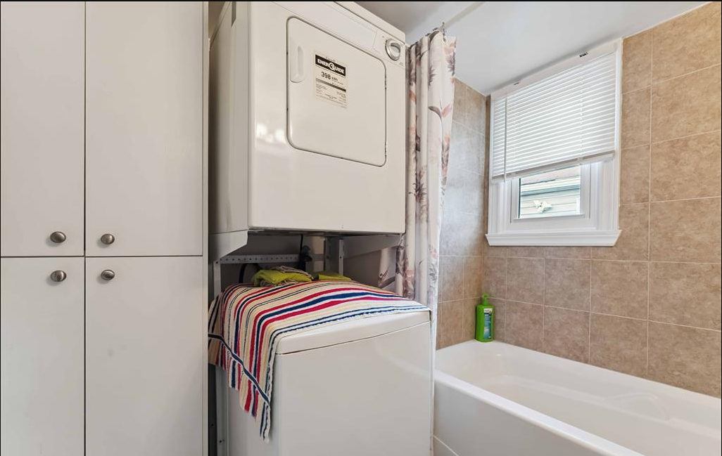 347 Shakespeare Street #B - Photo 2 of 11