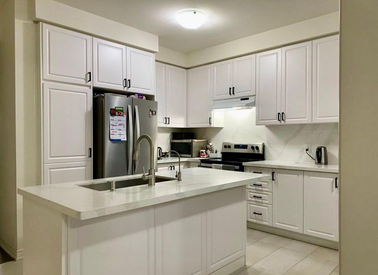 1575 Chretien St - Photo 4 of 20