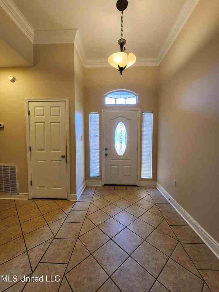 6320 Luckey Ln - Photo 2 of 12