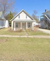 featured image of 526 W Main Cross St