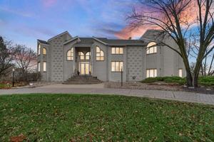 featured image of 1141 Portmarnock Ct