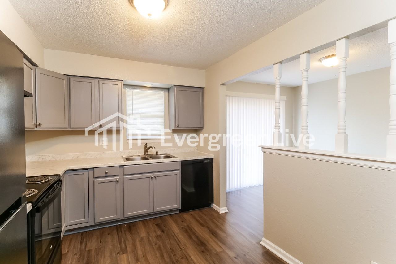 1109 Ne 9th Street Ter - Photo 6 of 16