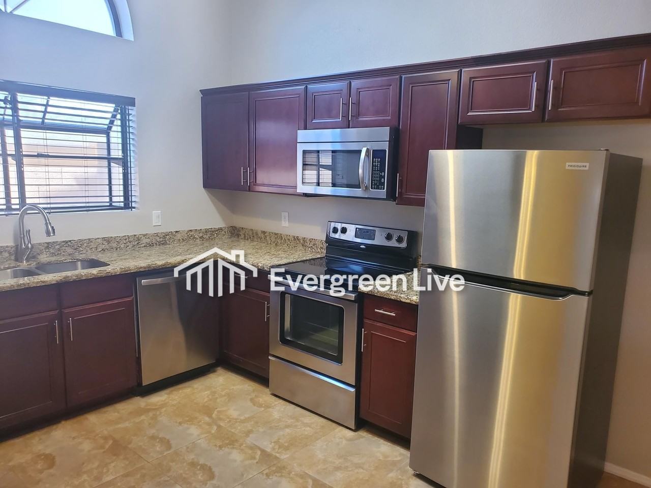 5913 E Ellis St - Photo 6 of 26