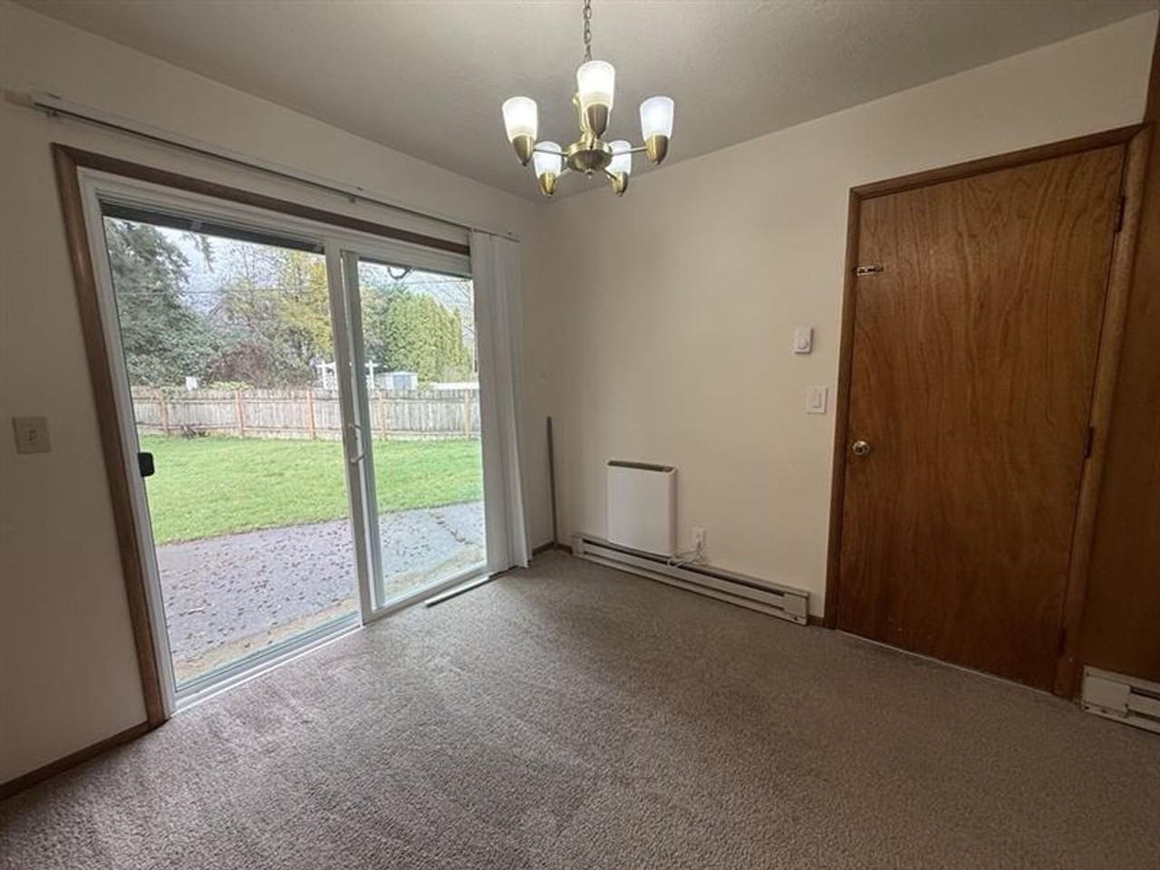 163 Ne Lincoln Ct - Photo 4 of 11