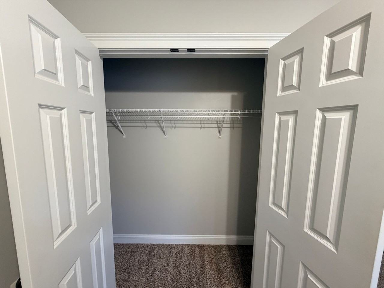 3927 Sierra Ct - Photo 7 of 35