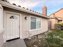 featured image of 1720 Cherokee Dr