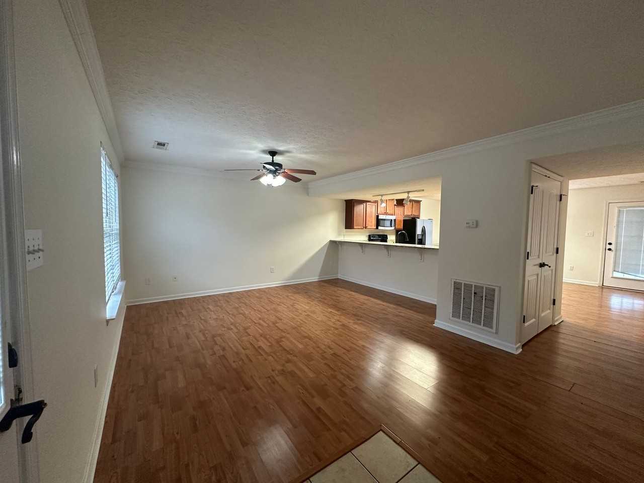 12 Lawton Cir - Photo 2 of 24