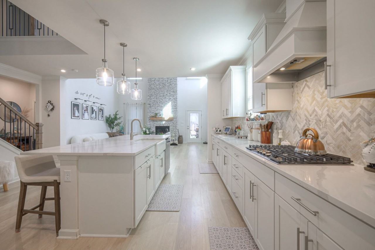 464 Mabels Way - Photo 5 of 39