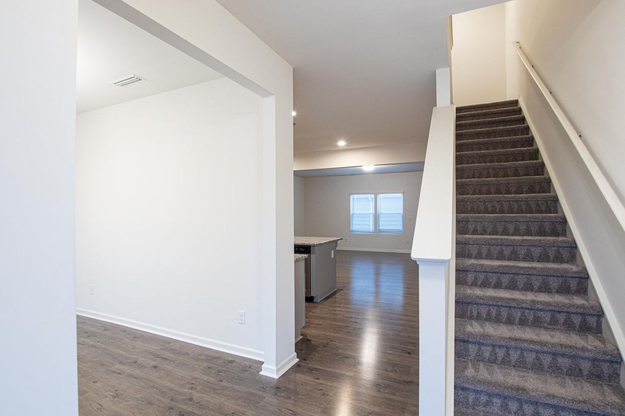 2505 Bonterra Blvd - Photo 3 of 20