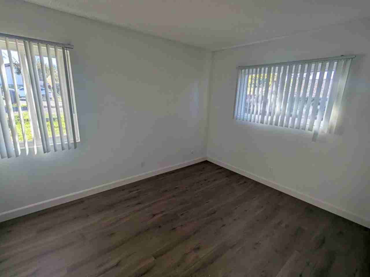 1022 Paraiso Ave - Photo 6 of 22