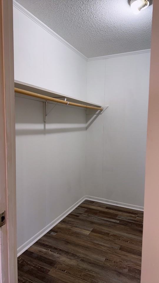 271 Grandwood Dr #9 - Photo 4 of 13