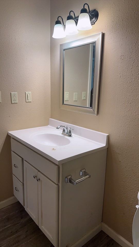 211 Jones St #10 - Photo 5 of 12