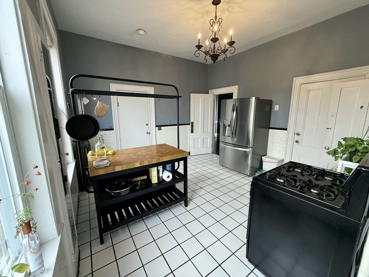 124 Vinton St #2 - Photo 4 of 14