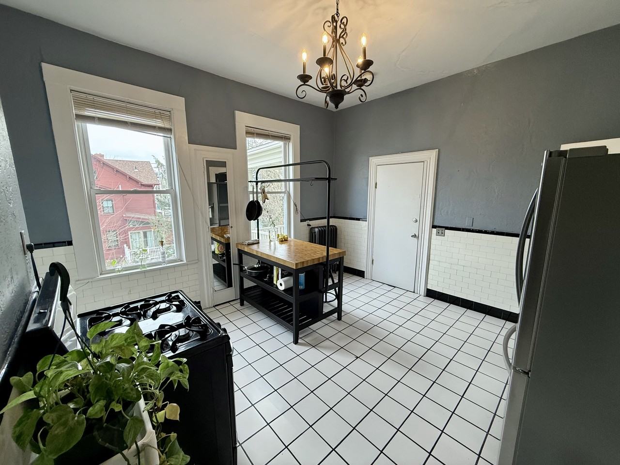 124 Vinton St #2 - Photo 6 of 14