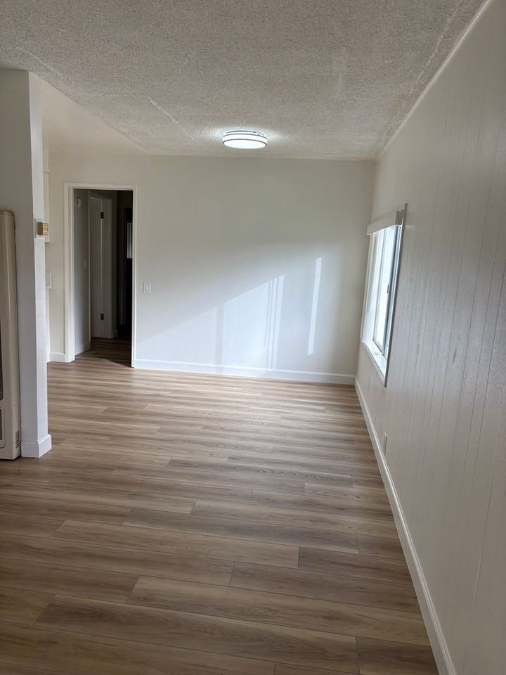 1212 Huntington St - Photo 2 of 23