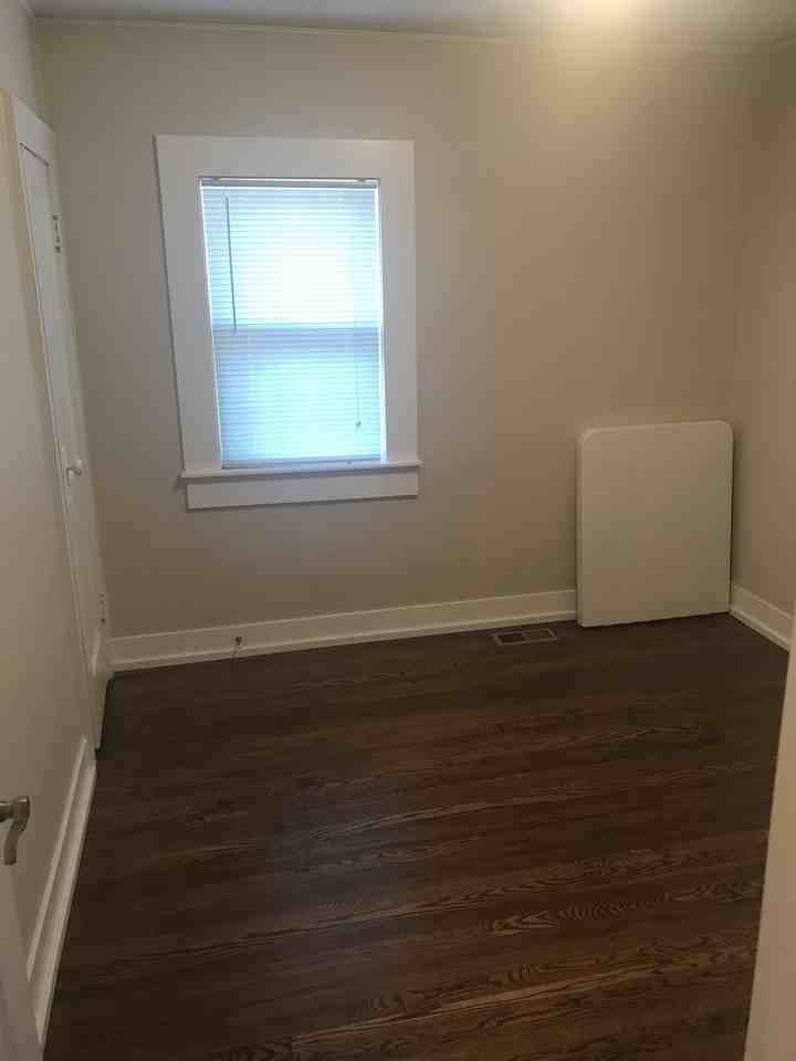 2021 N 64th St - Photo 6 of 14