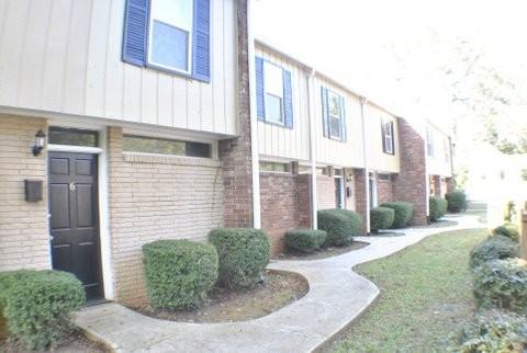 1804 Lyle Ave #4 - Photo 2 of 2