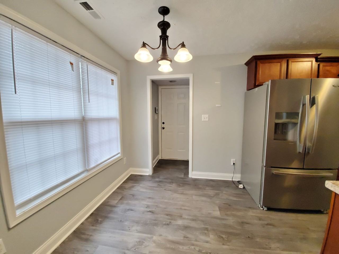 142 N Copper Creek Dr - Photo 3 of 36