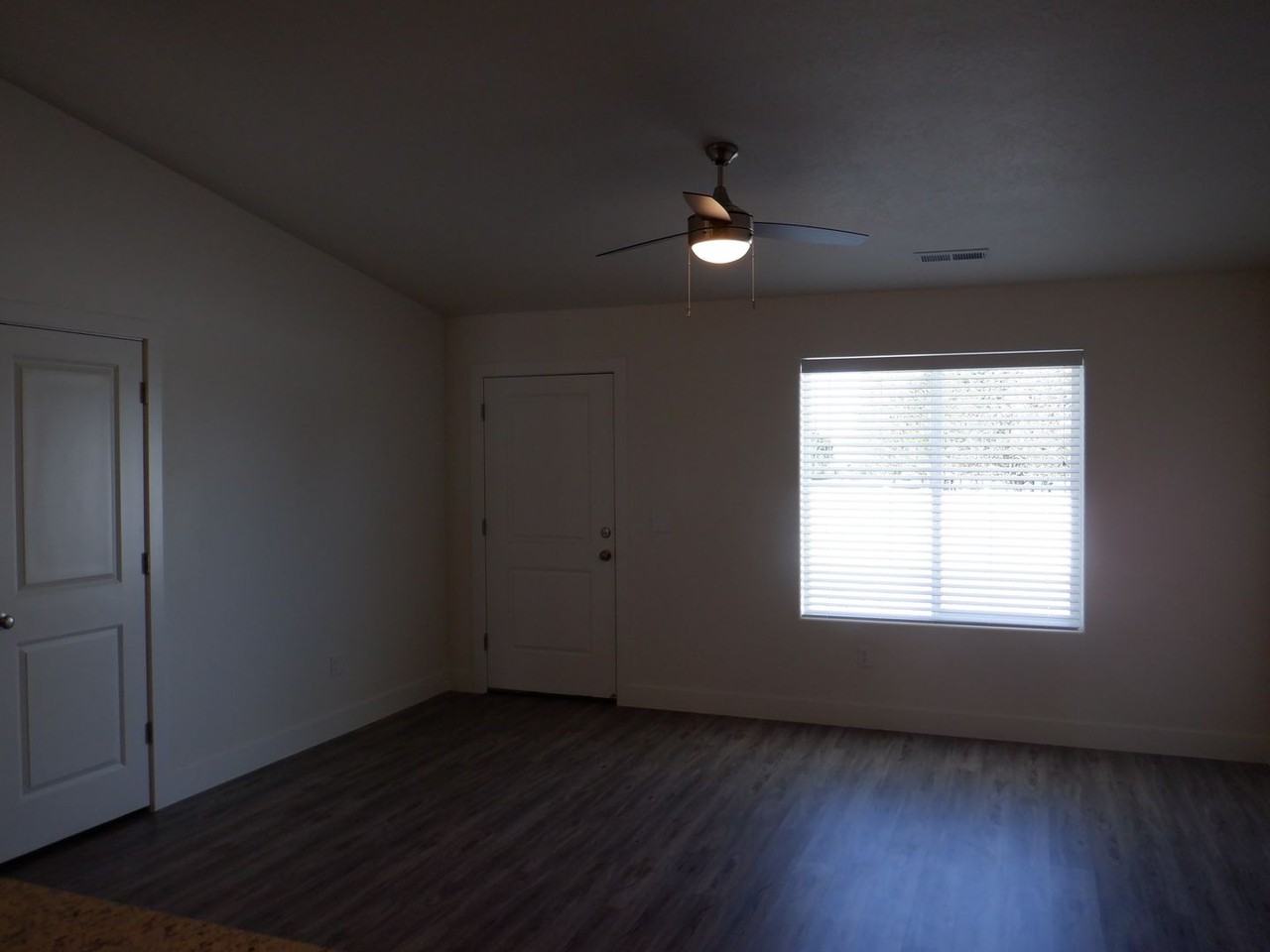 907 Ironwood Cir - Photo 6 of 19