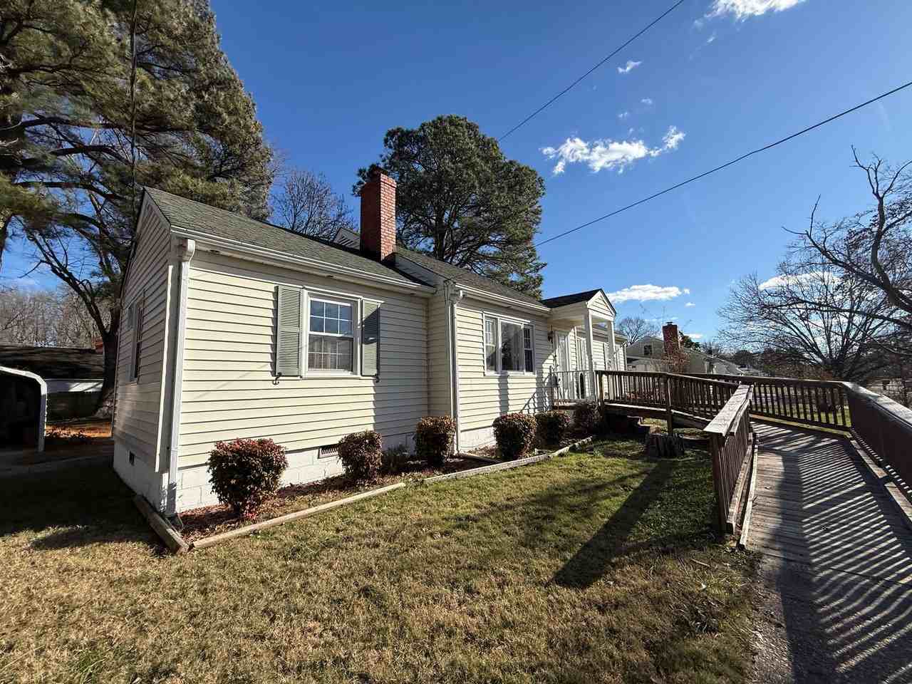 4802 Kinloch Ln - Photo 5 of 7