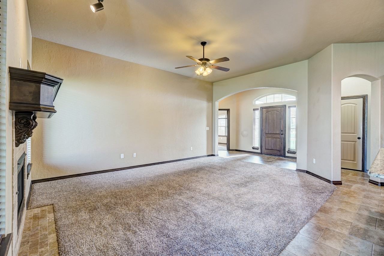 901 Ridgeway Dr - Photo 6 of 50