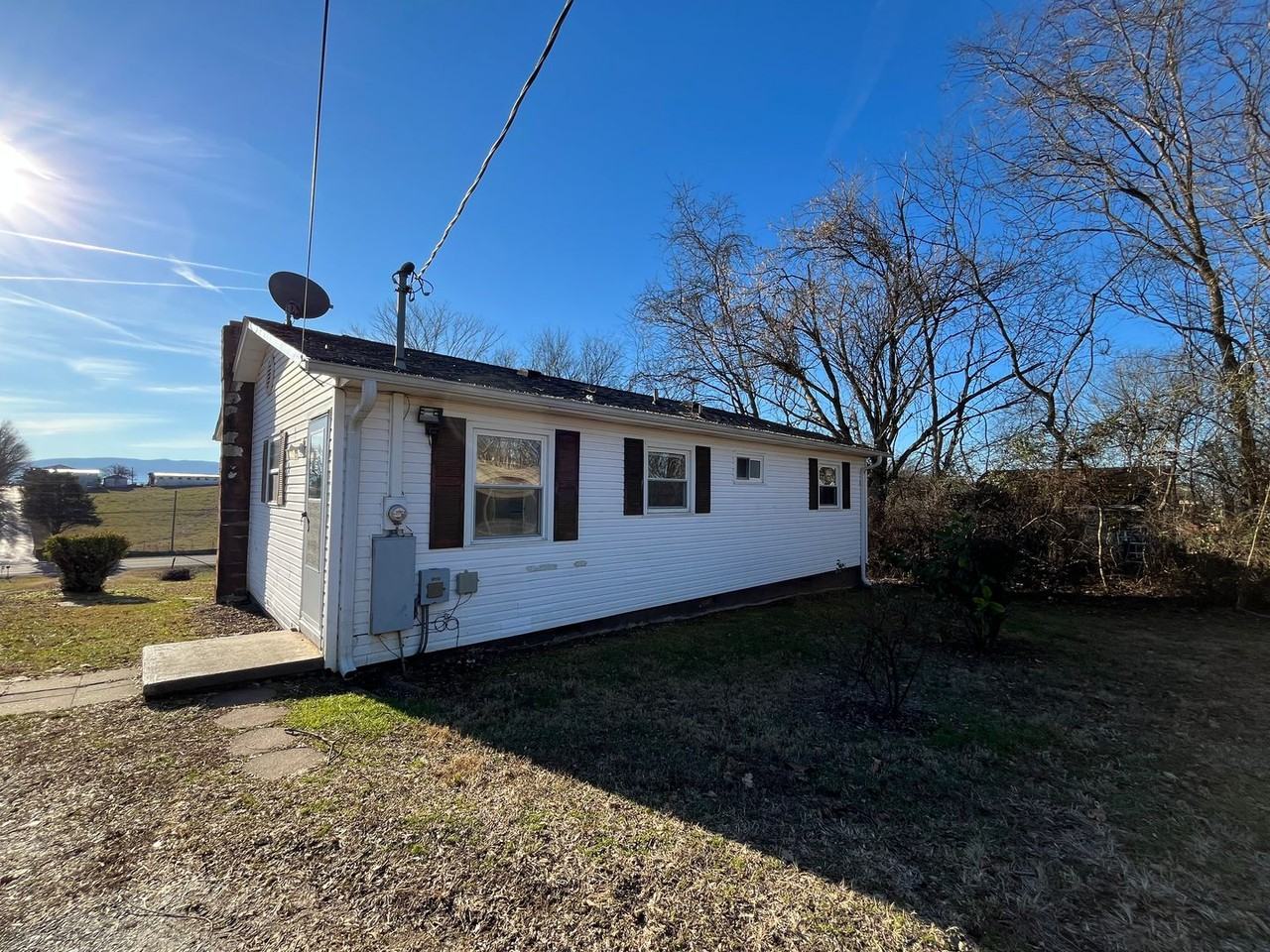 992 E Highway 25 70 #25W - Photo 2 of 16