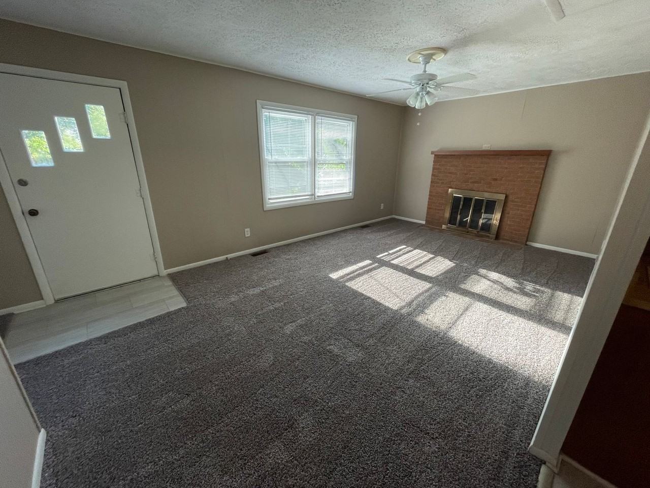 2208 Carlisle Rd - Photo 5 of 24