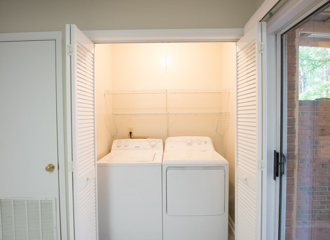 1124 Chinook St - Photo 7 of 16