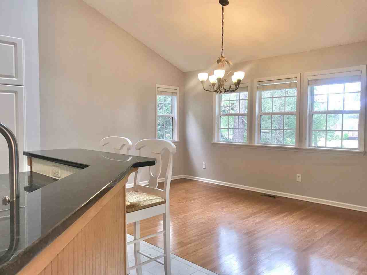 3203 St James Dr - Photo 5 of 32