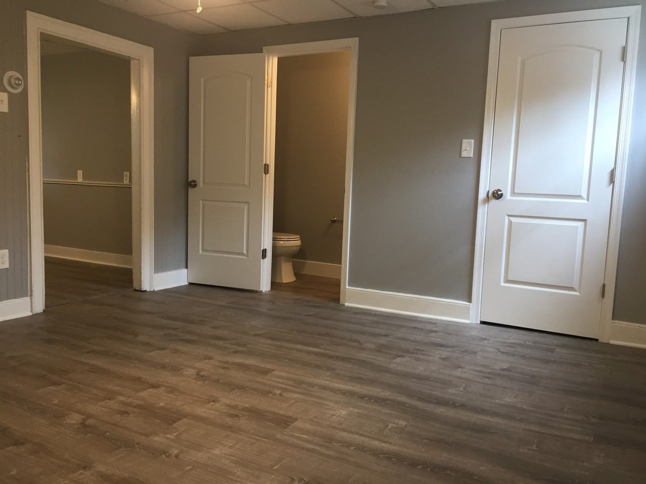 9 W Main St - Photo 5 of 25