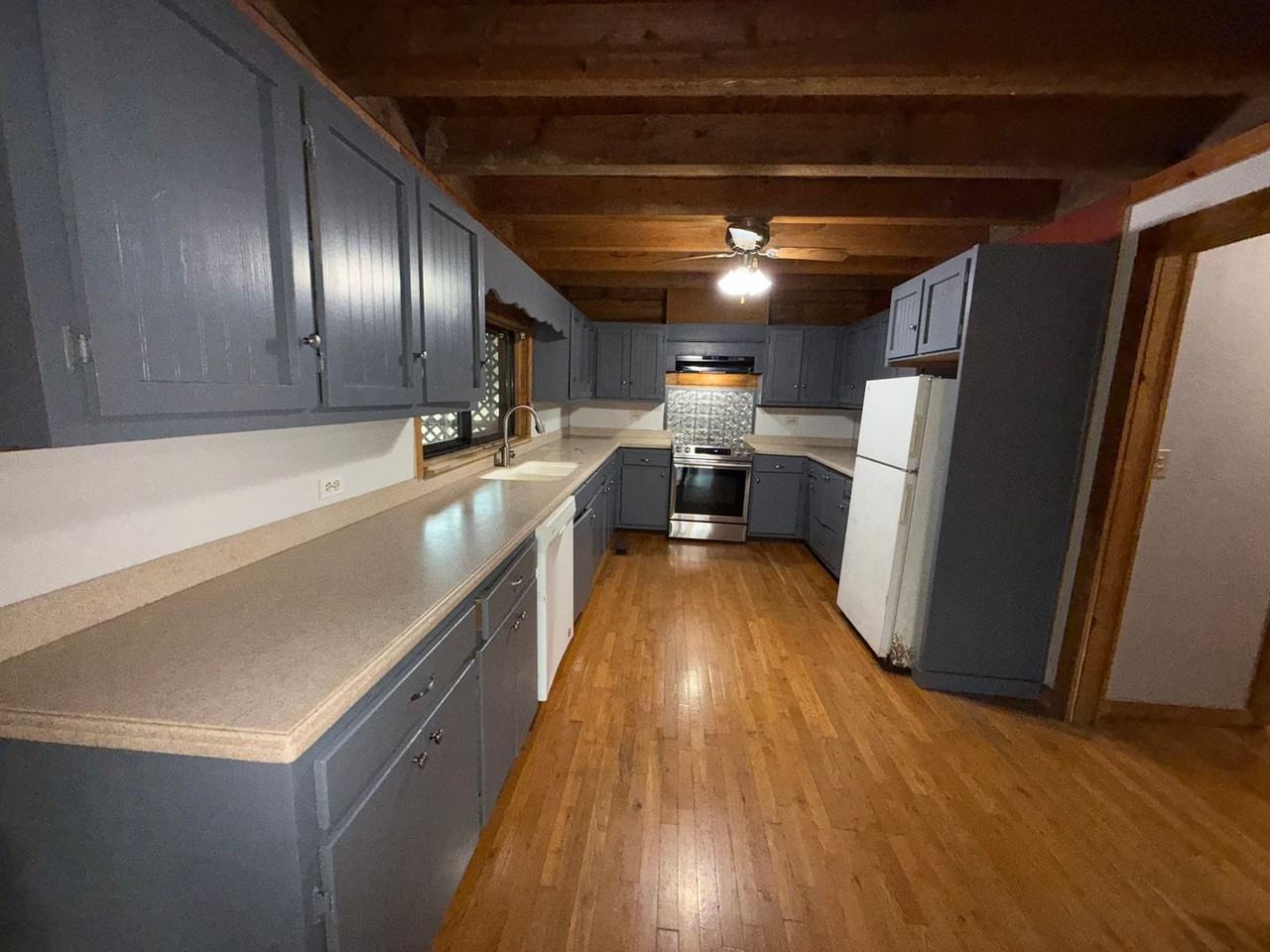 783 Doyle Rd Se - Photo 2 of 20