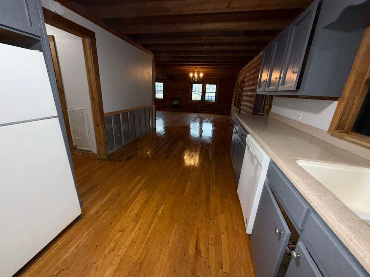 783 Doyle Rd Se - Photo 4 of 20