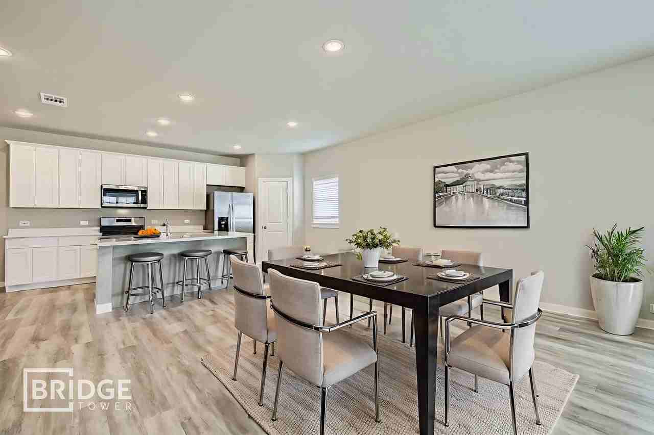 4040 Dayton Dr - Photo 2 of 6