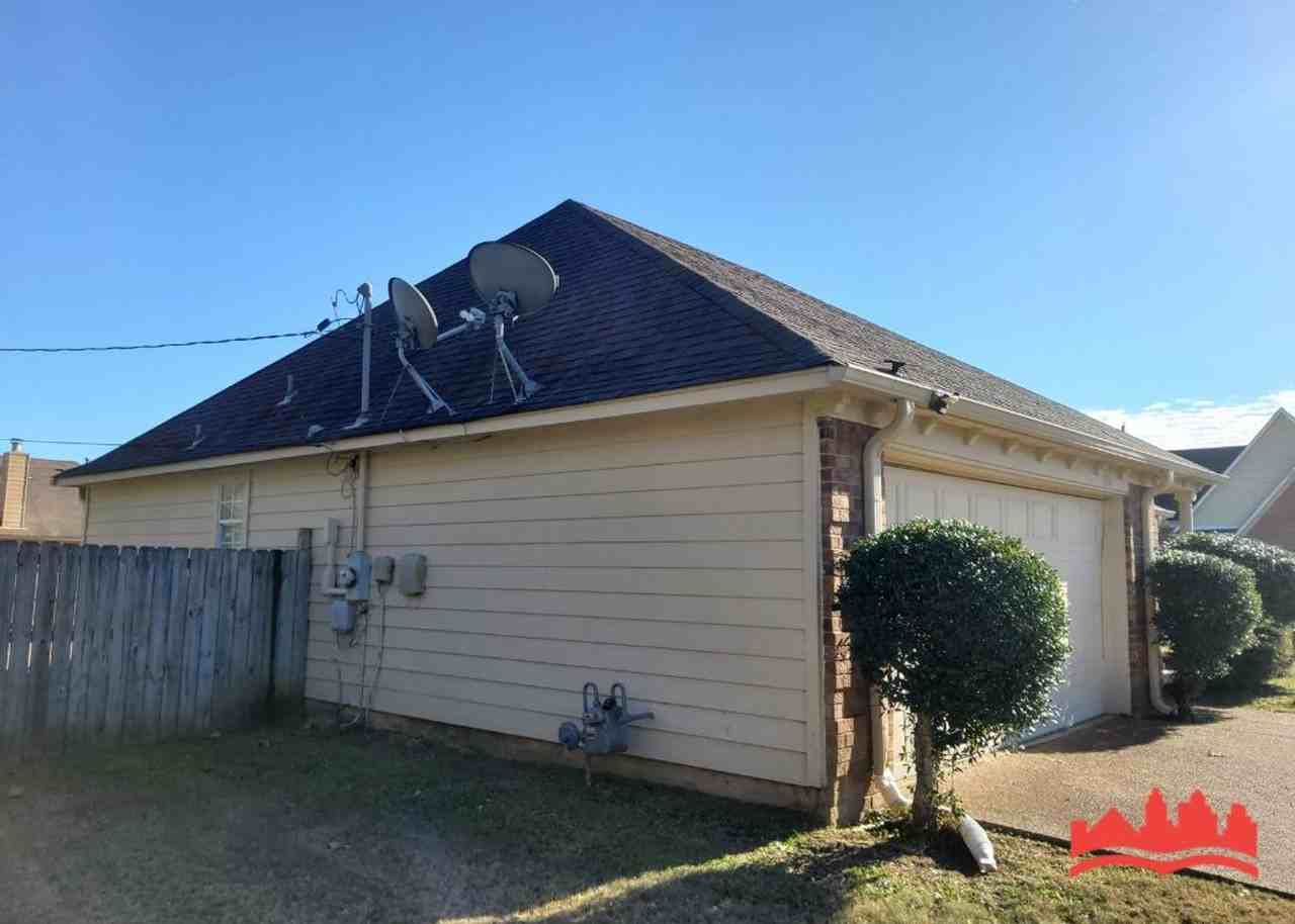 3936 Bittersweet Dr - Photo 2 of 26