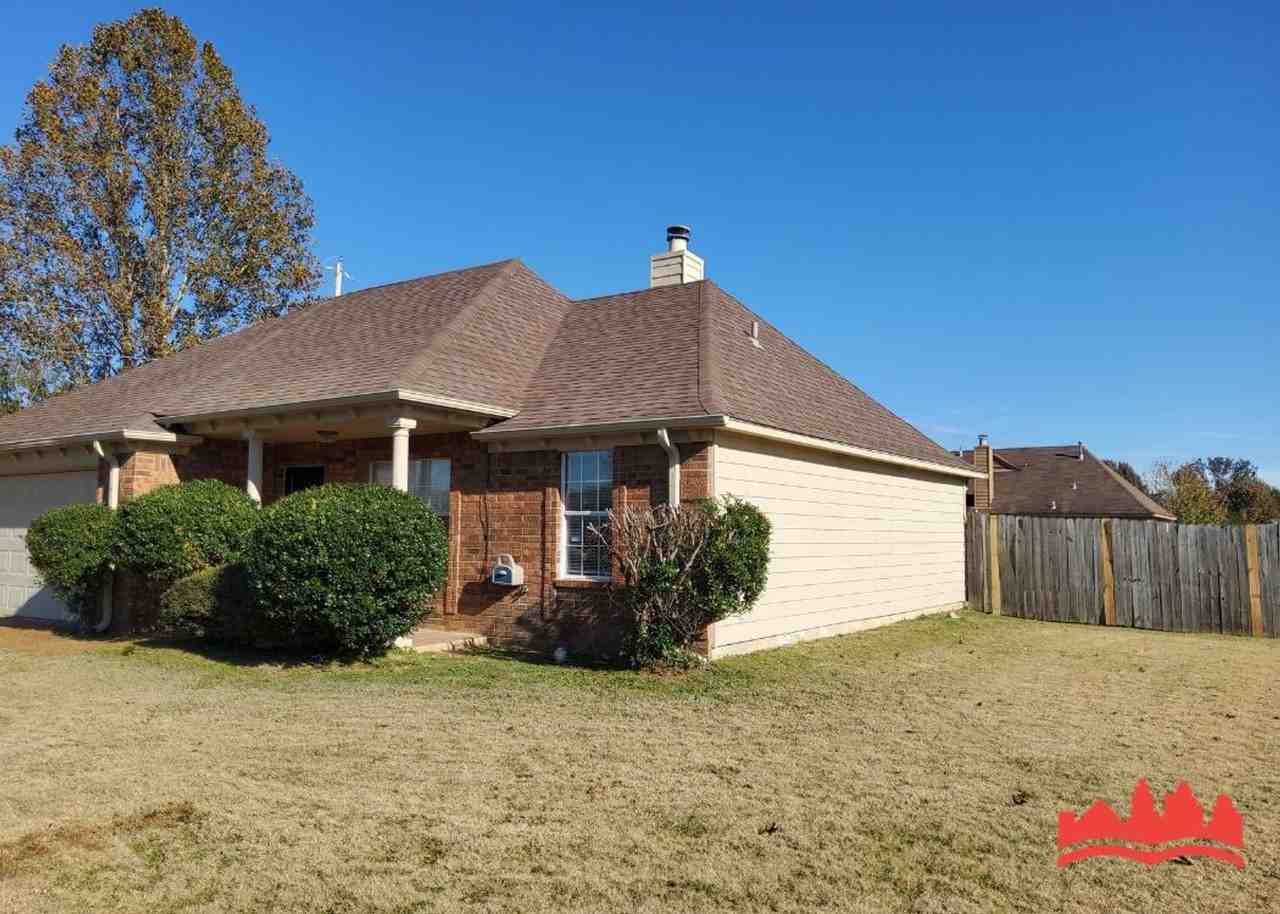 3936 Bittersweet Dr - Photo 3 of 26