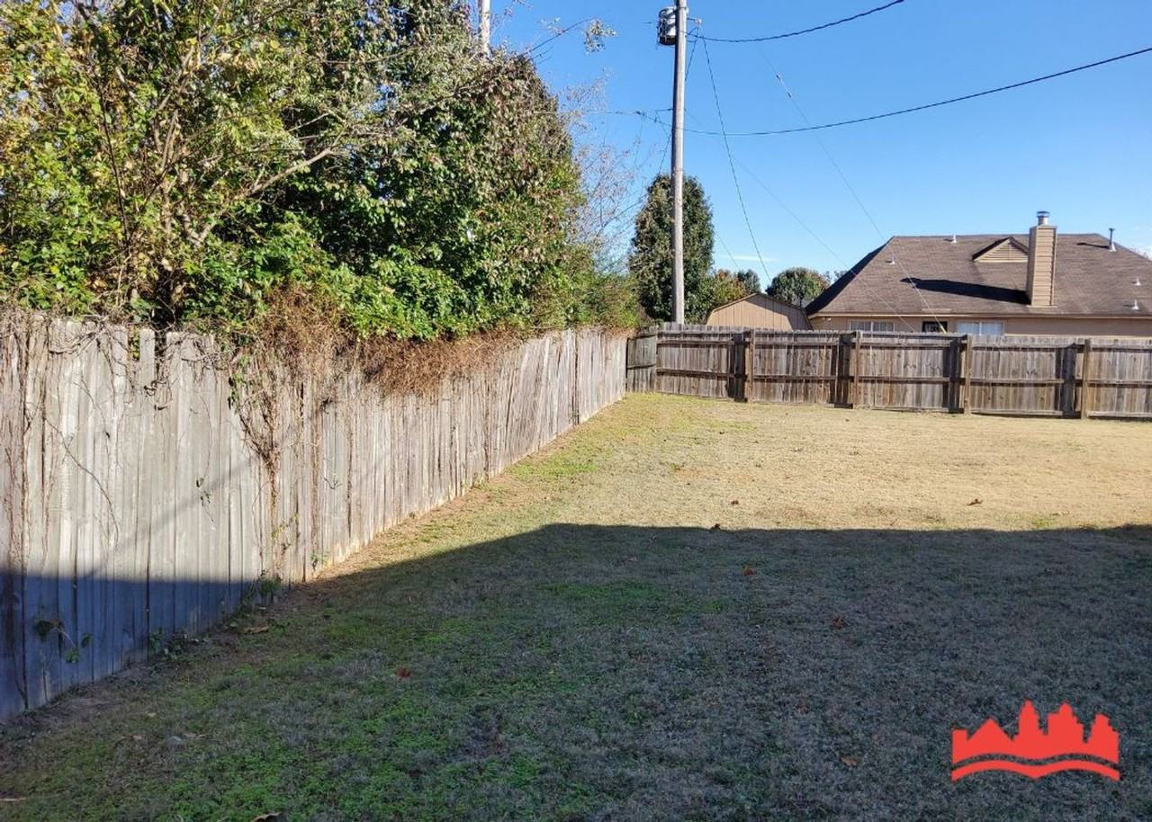 3936 Bittersweet Dr - Photo 5 of 26